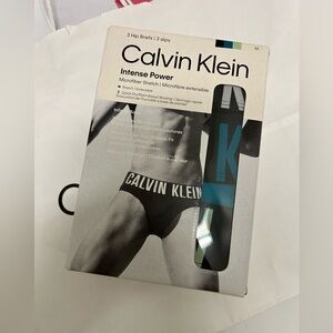 Calvin Klein Intense Power Men Microfiber Stretch Hip Brief 3-Pack colorful